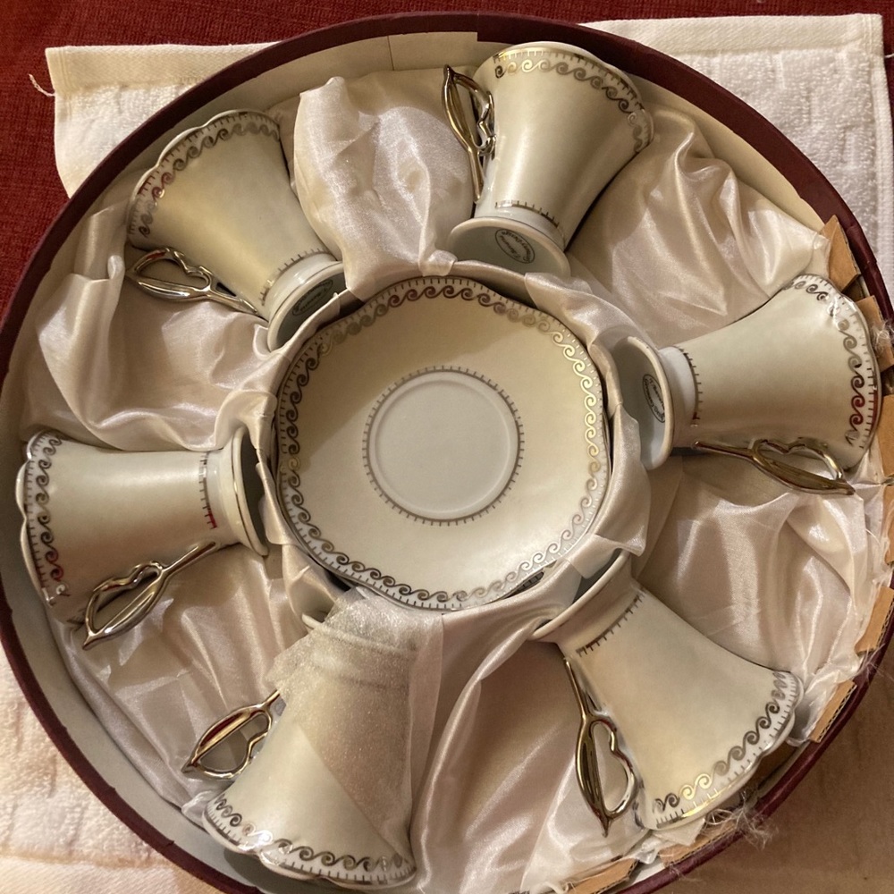 T. BAVARIA GERMANY DESIGN DEMITASSE espresso set